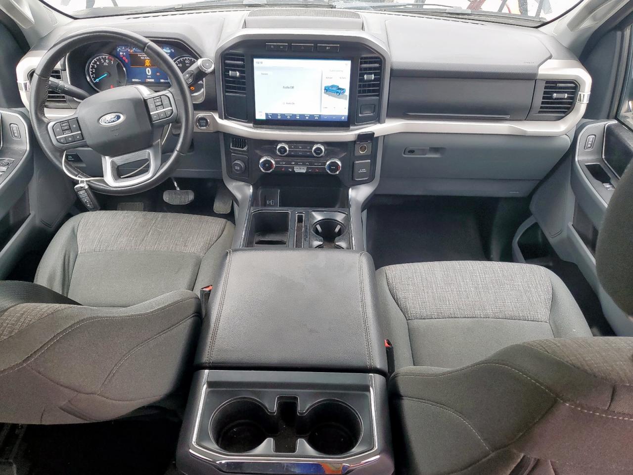 Ford F-150 Supercrew Image 6