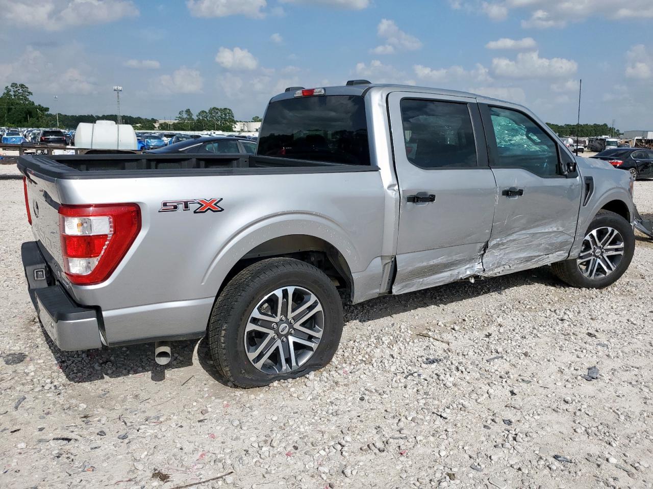 Ford F-150 Supercrew Image 2