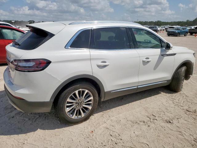 Lincoln Nautilus Image 11