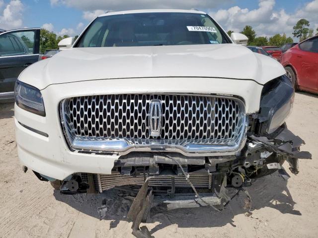 Lincoln Nautilus Image 3