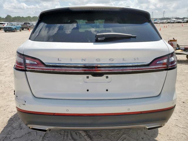 Lincoln Nautilus Image 9