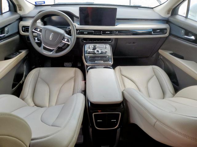 Lincoln Nautilus Image 5