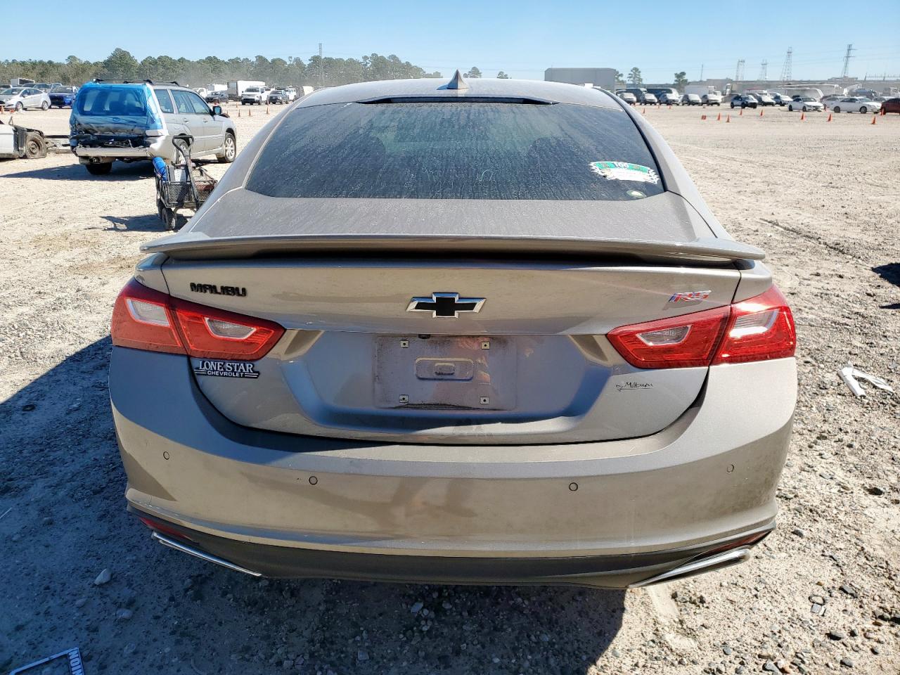 Chevrolet Malibu Rs Image 3