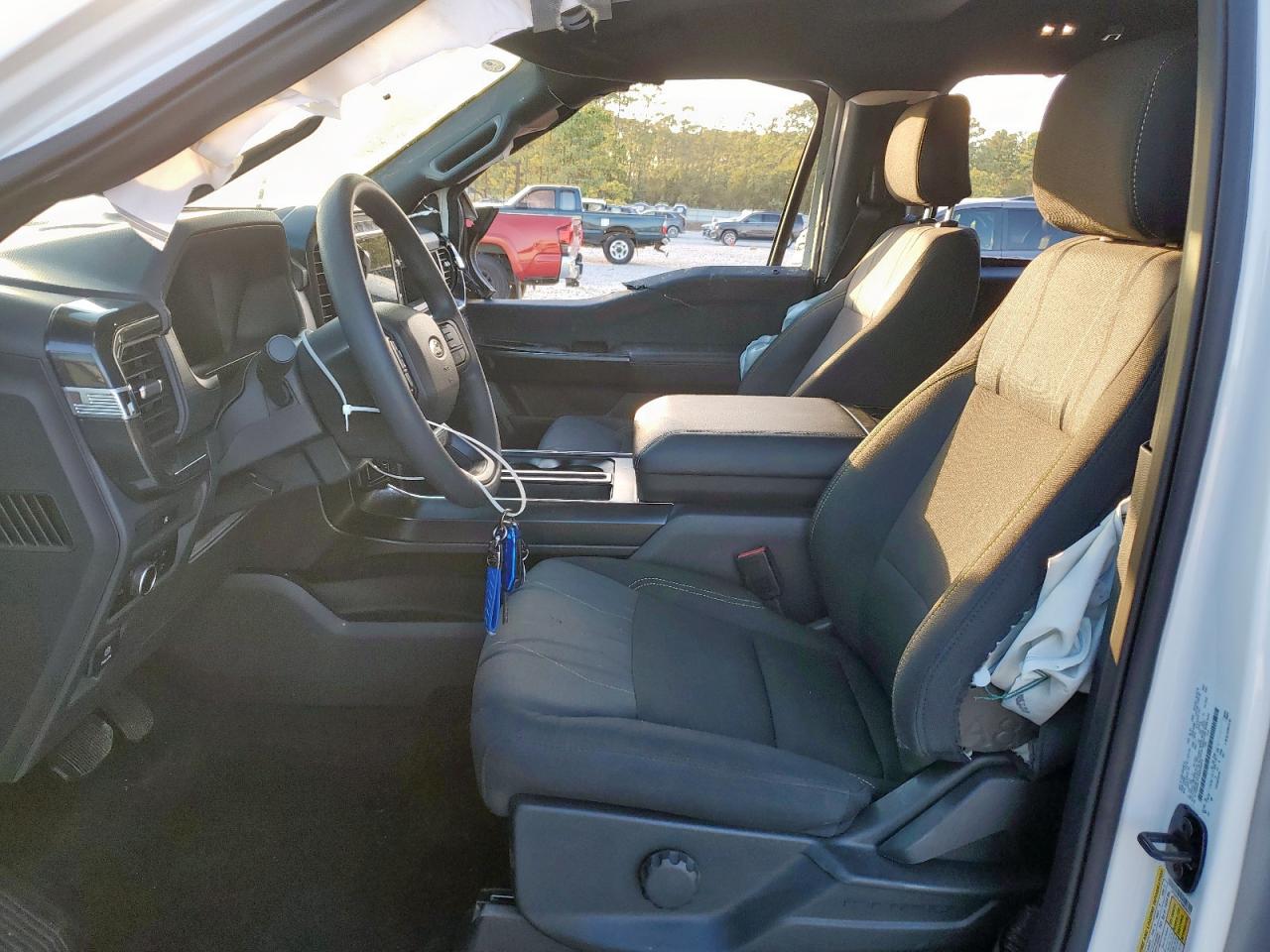 Ford F-150 Stx Image 9