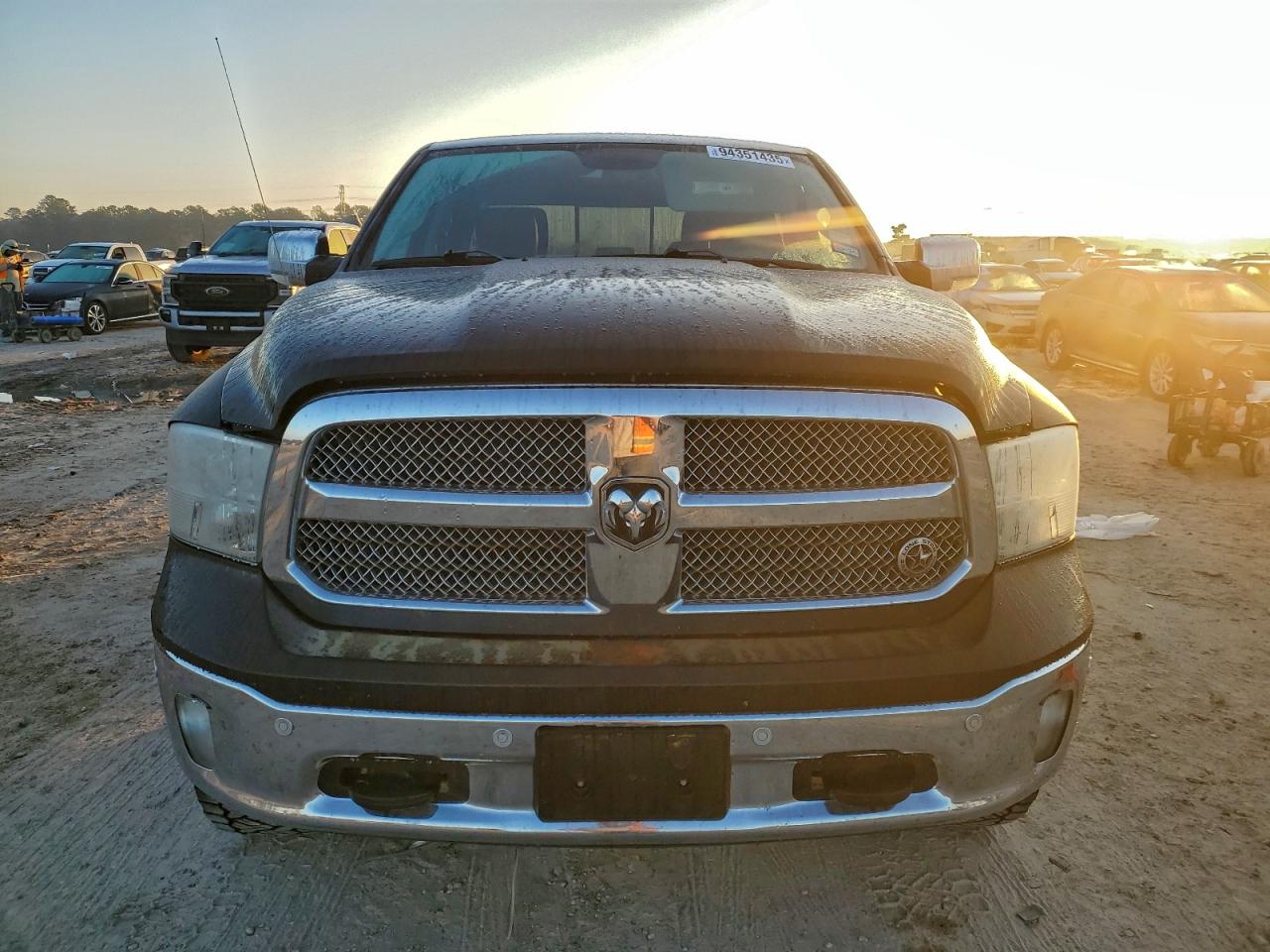 Ram 1500 Slt Image 4