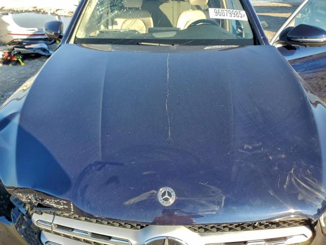 Mercedes-Benz GLC 300 Image 13