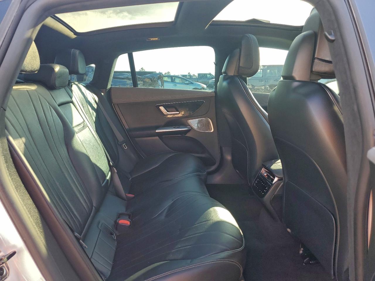 Mercedes-Benz EQE 500 4matic Image 6