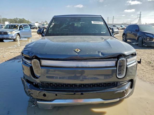 Rivian Ris Adventure Image 2