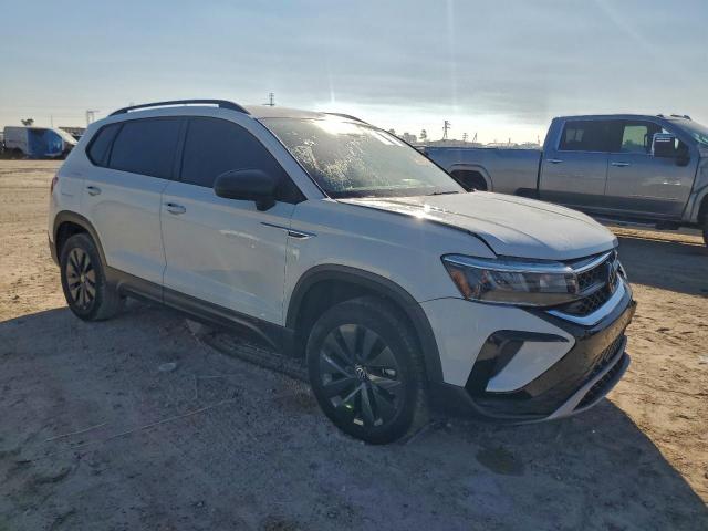 Volkswagen Taos S Image 9