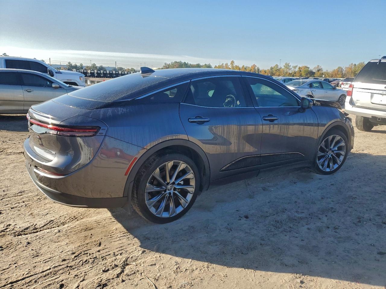 Toyota Crown Xle Xle Image 2