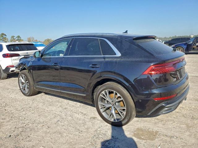 Audi Q8 Premium Plus S-line Image 3