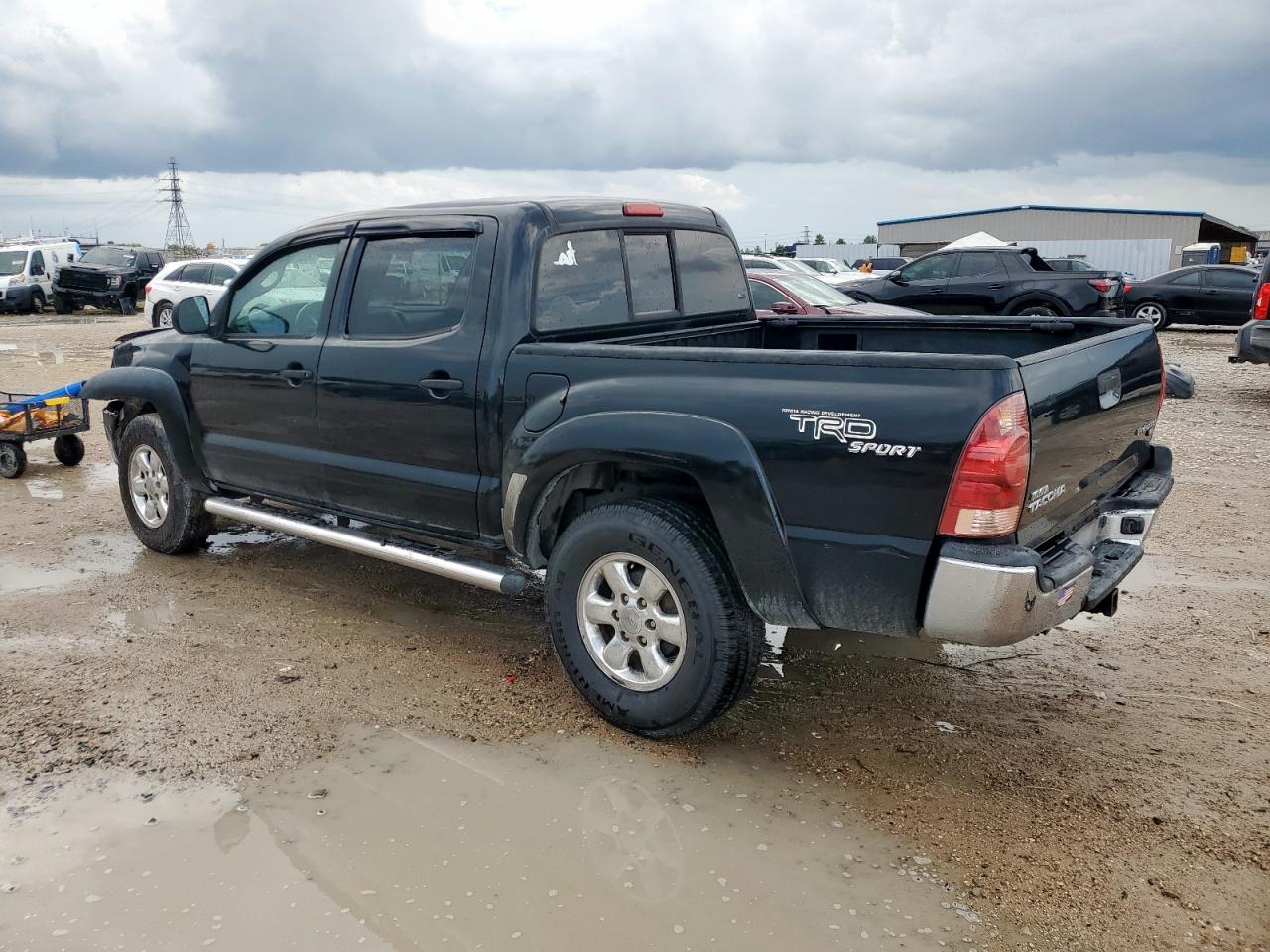 Toyota Tacoma Double Cab Prerunner Image 9