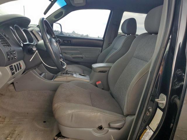 Toyota Tacoma Double Cab Prerunner Image 5