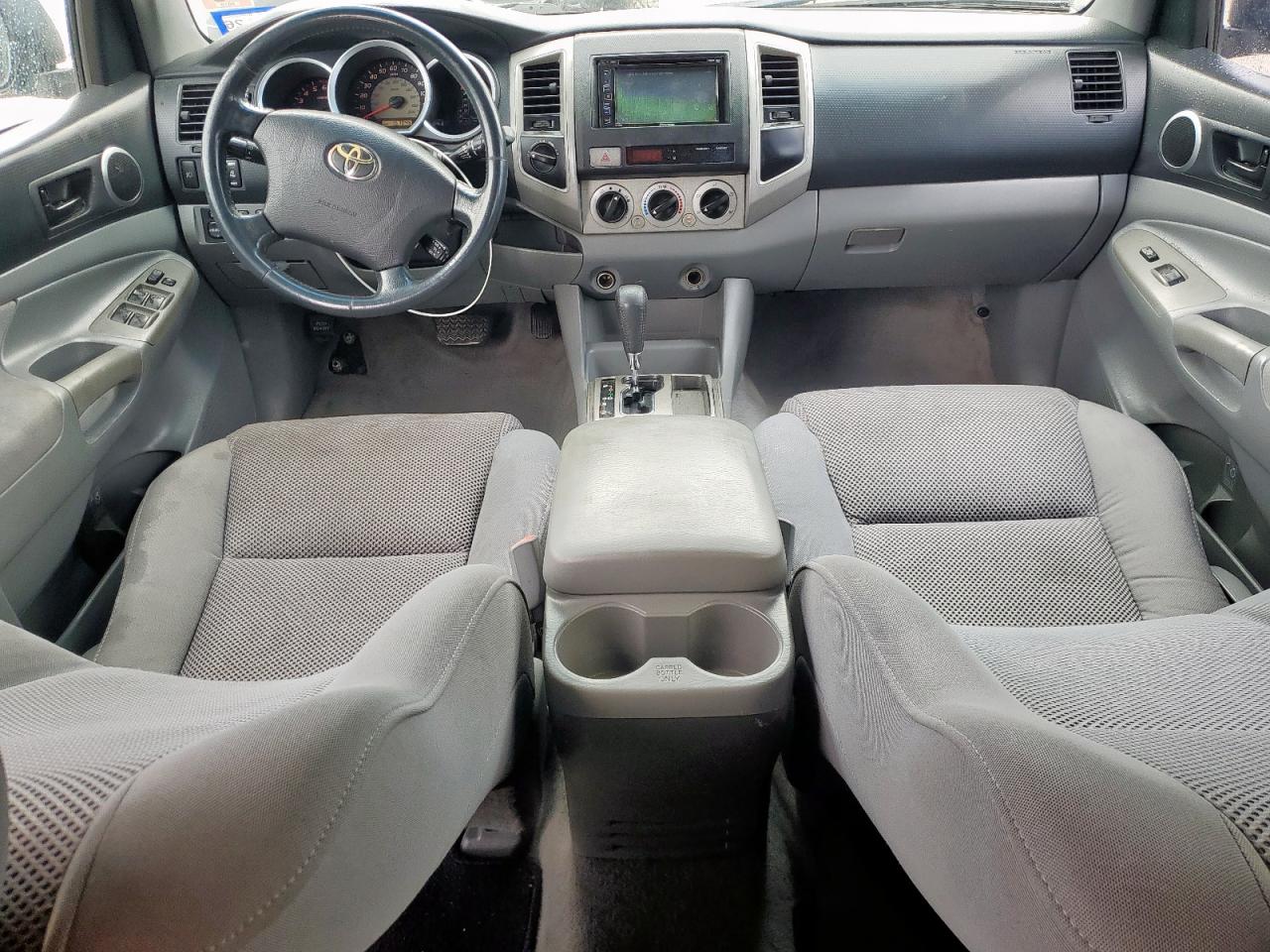 Toyota Tacoma Double Cab Prerunner Image 7