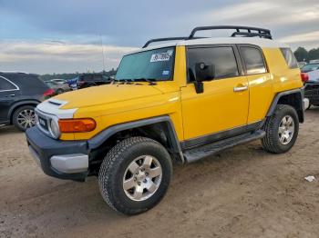  Salvage Toyota FJ Cruiser