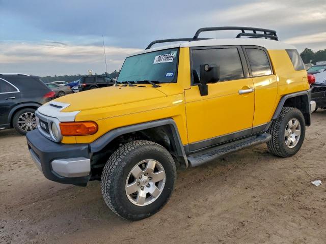  Salvage Toyota FJ Cruiser