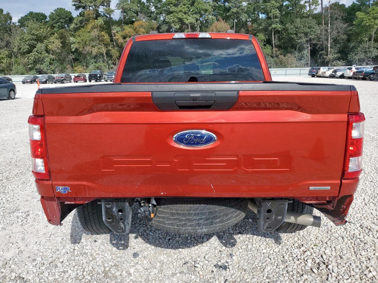Ford F-150 Supercrew Image 9