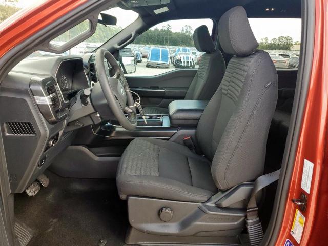 Ford F-150 Supercrew Image 6