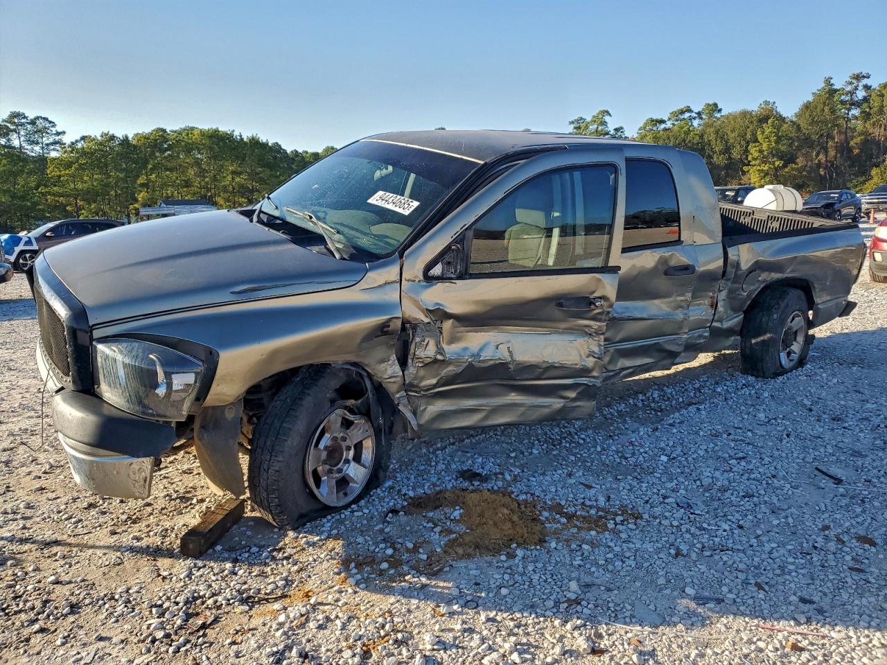Dodge Ram 2500 Image 1