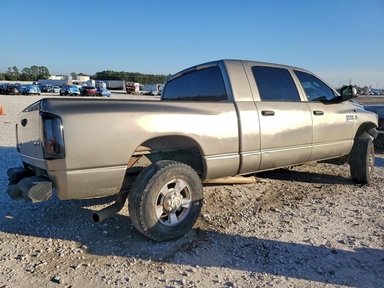 Dodge Ram 2500 Image 11