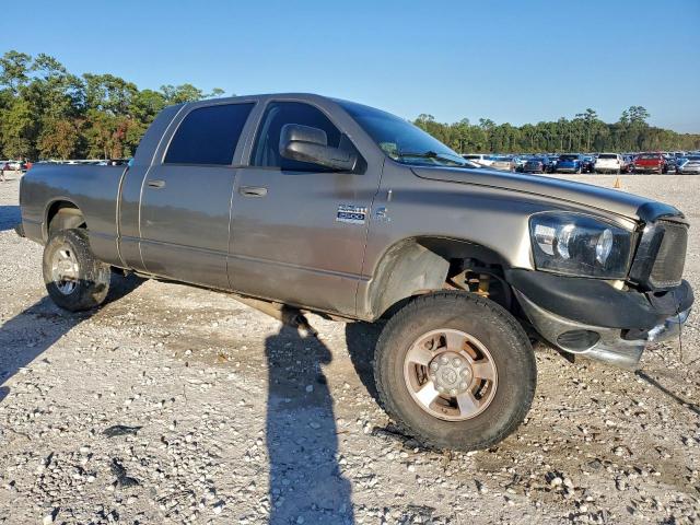 Dodge Ram 2500 Image 2