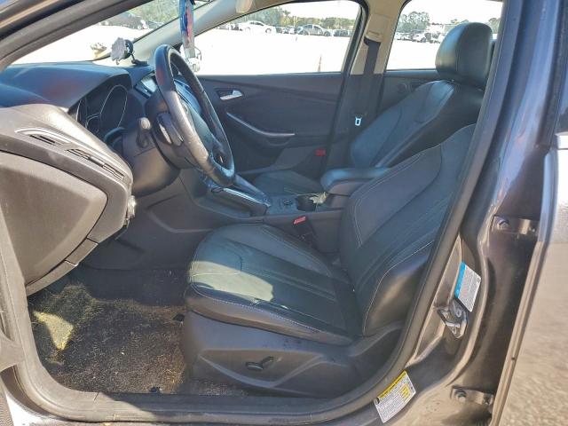 Ford Focus Titanium Image 4