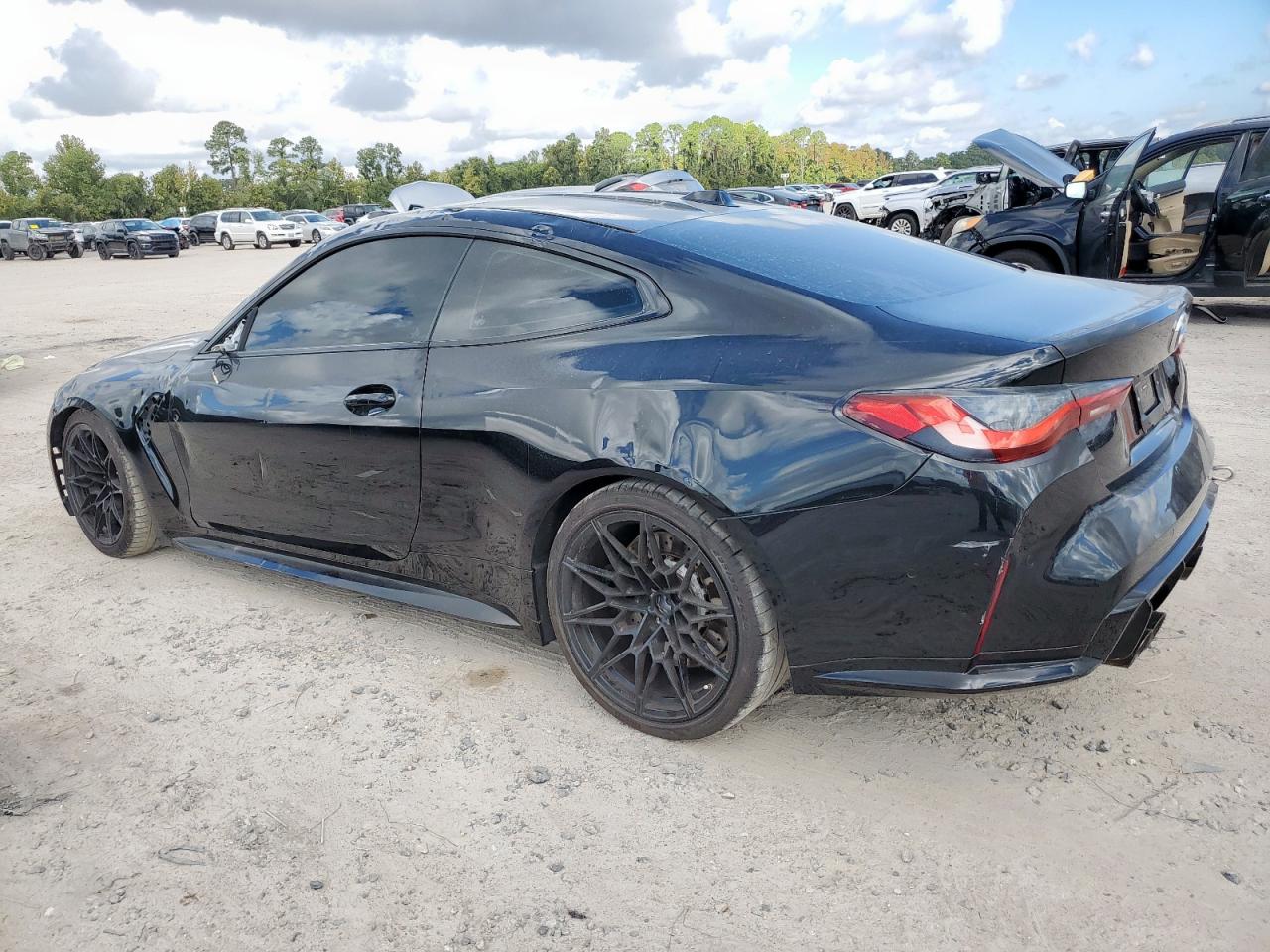 BMW M Series Competition Image 3