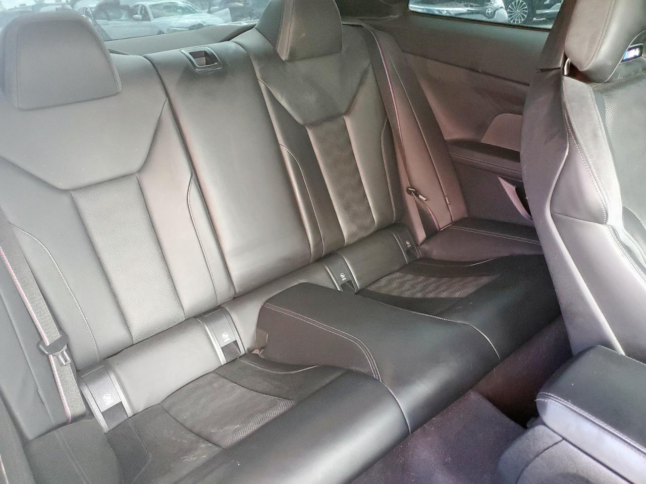 BMW M Series Competition Image 11