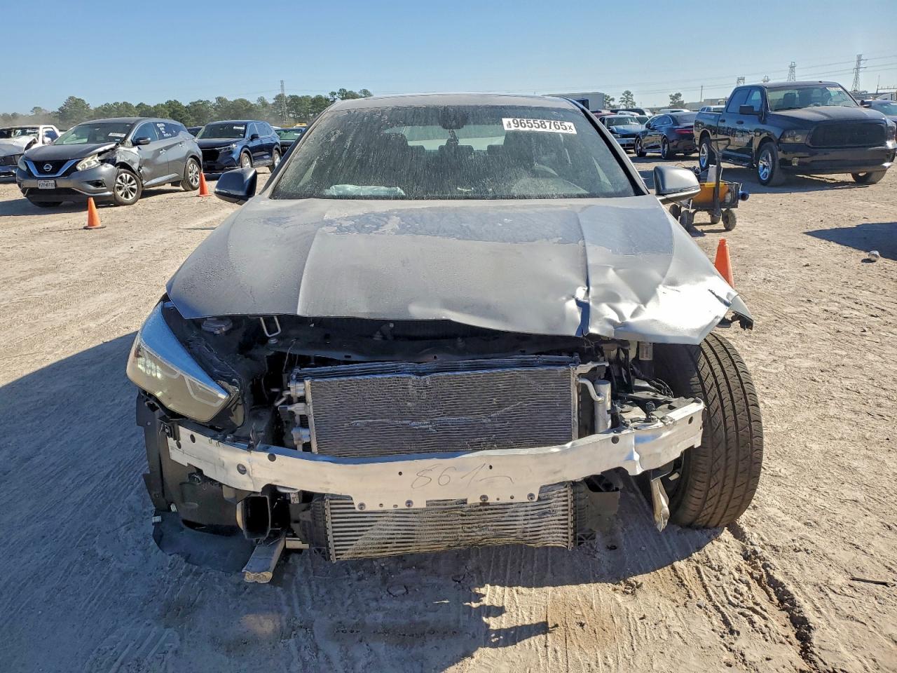 BMW 2 Series Image 4