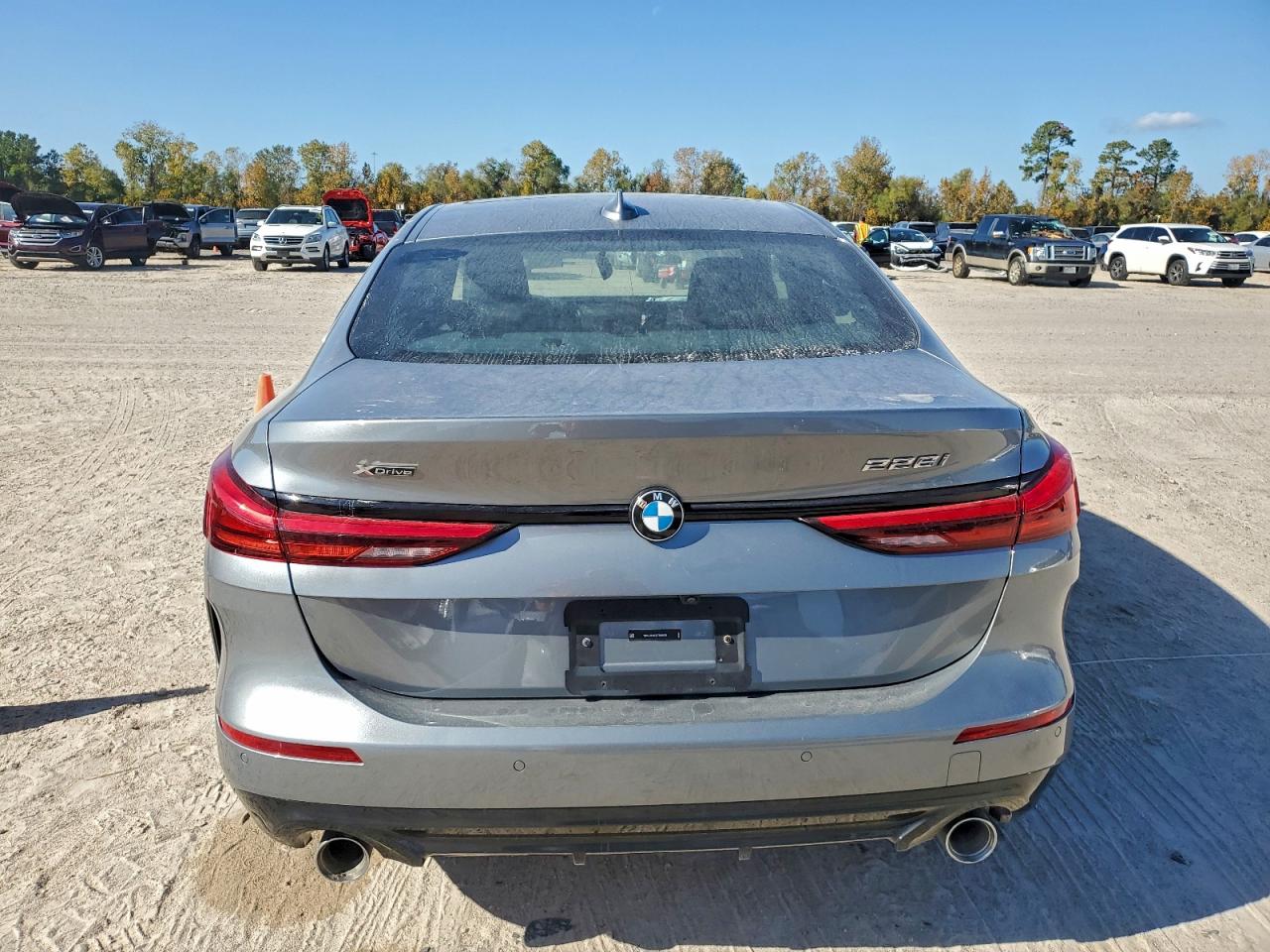 BMW 2 Series Image 10