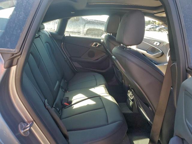 BMW 2 Series Image 7