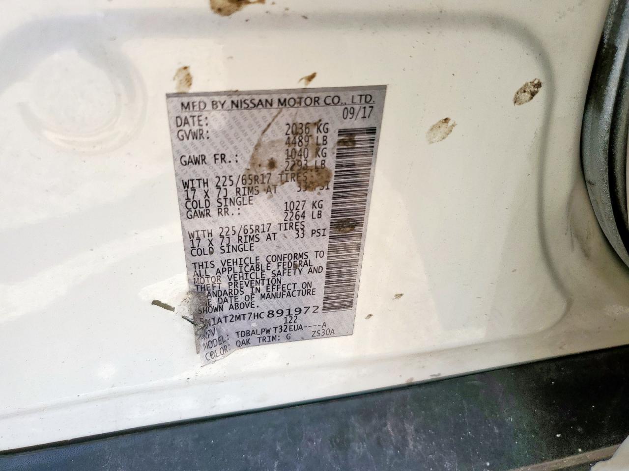 Nissan Rogue S Image 9