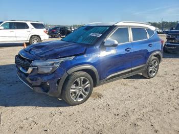  Salvage Kia Seltos