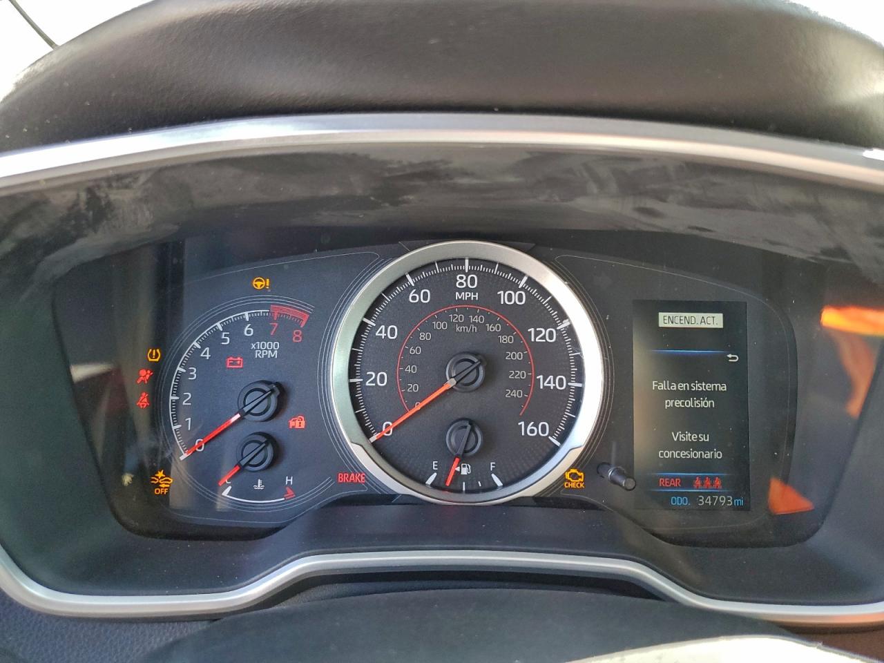 Toyota Corolla Se Image 9