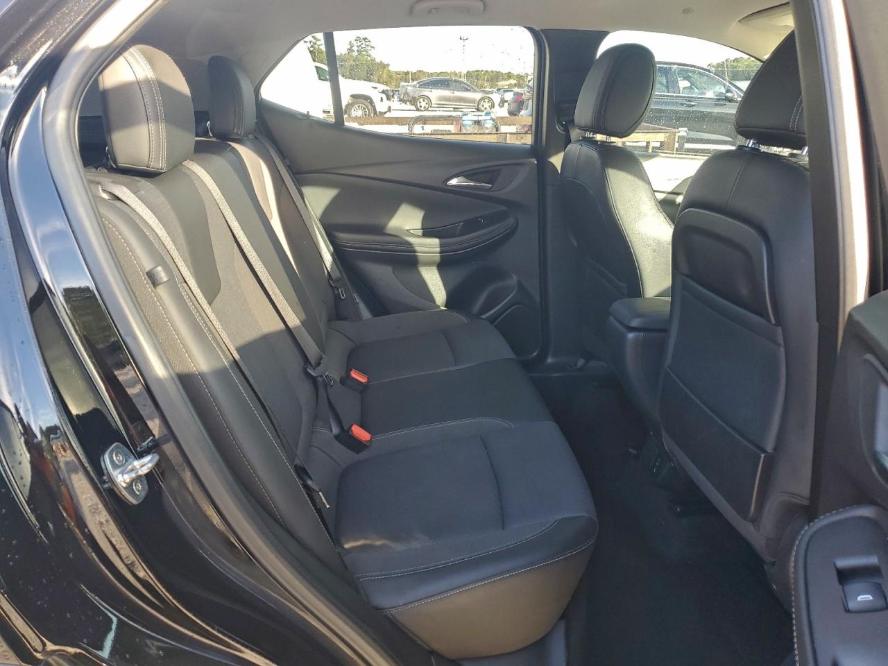 Buick Encore Preferred Image 4