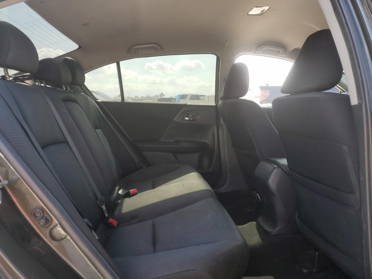 Honda Accord Lx Image 7