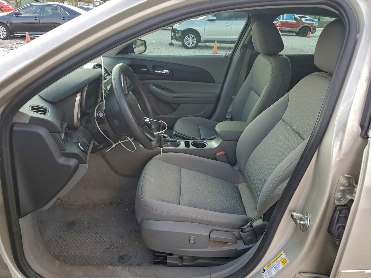 Chevrolet Malibu Ls Image 6