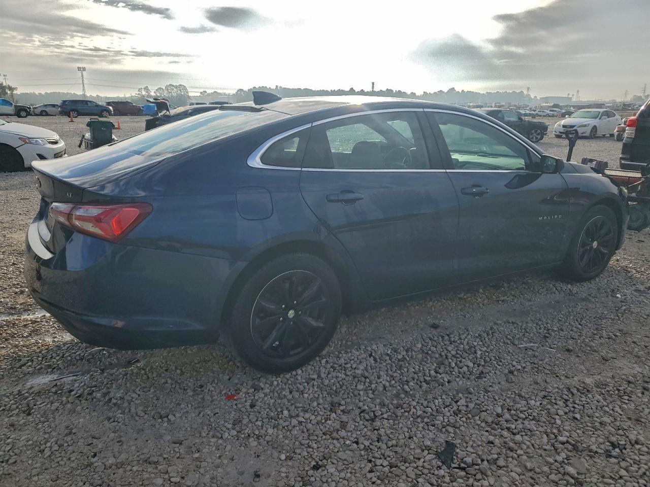 Chevrolet Malibu Lt Image 12