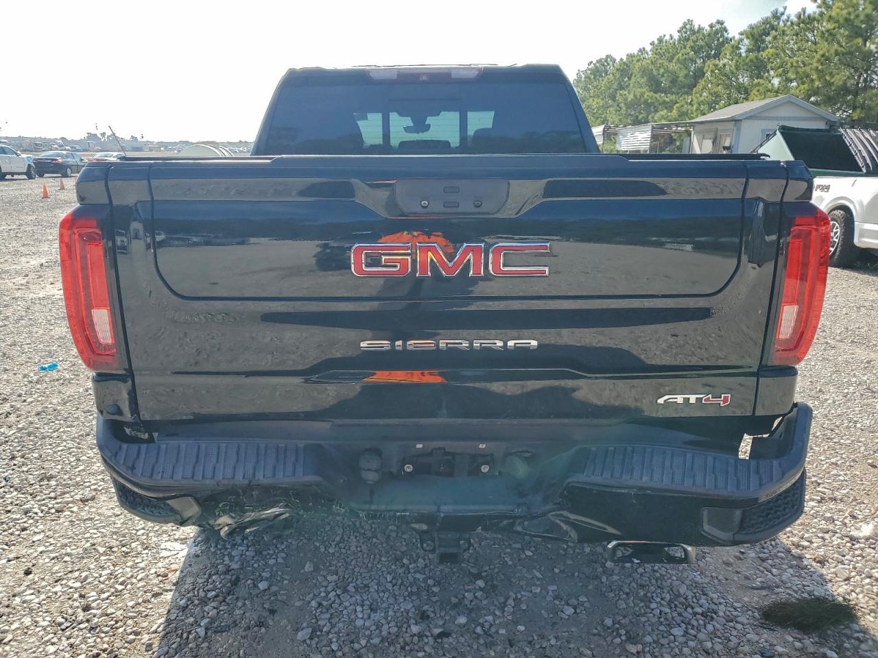 GMC Sierra K1500 At4 Image 7