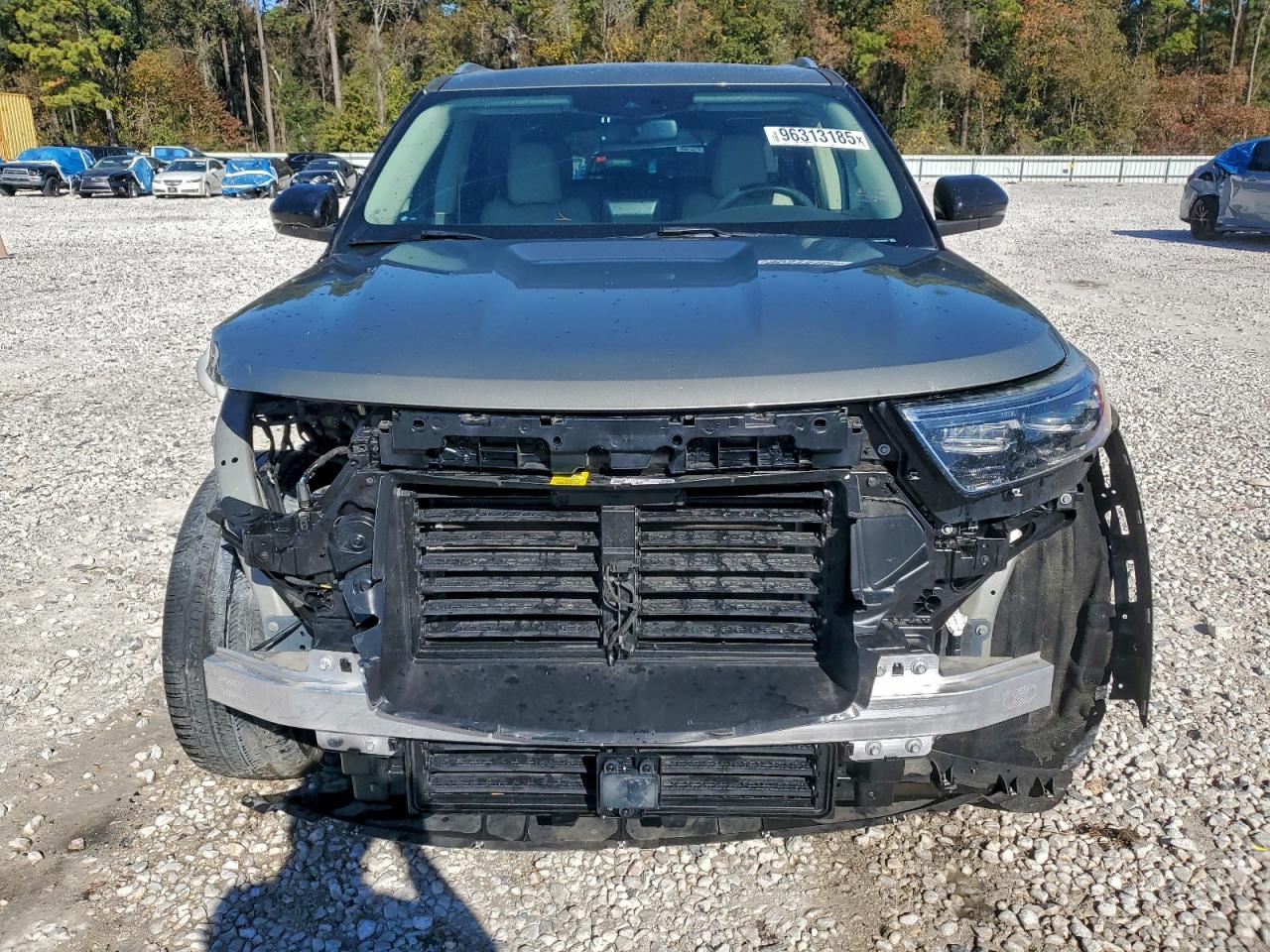 Ford Explorer Platinum Image 5