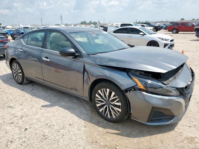 Nissan Altima Sv Image 11