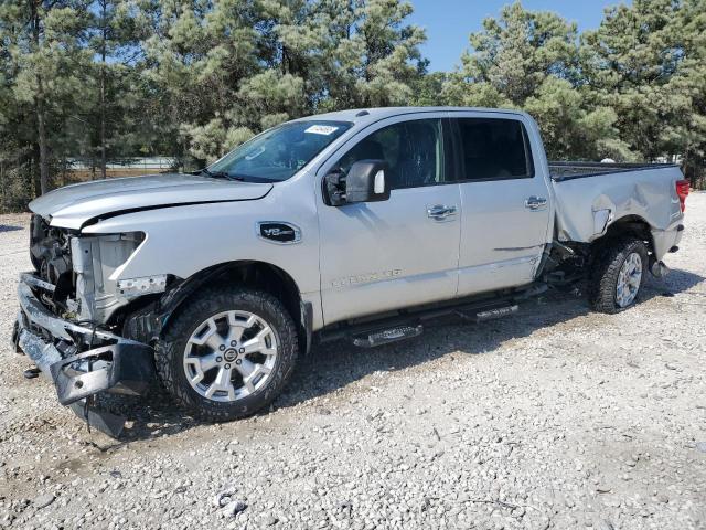  Salvage Nissan Titan