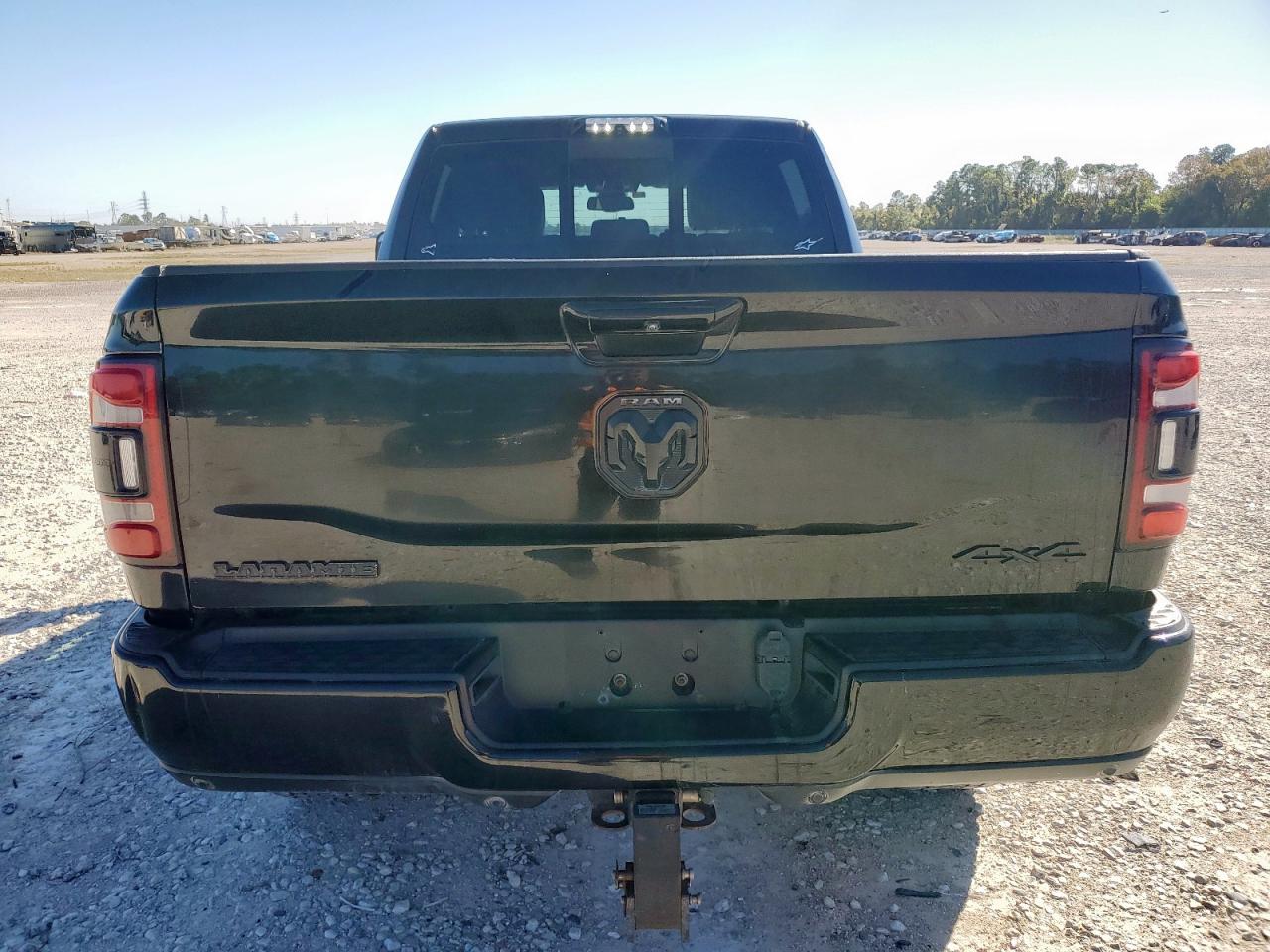 Ram 2500 Laramie Image 4