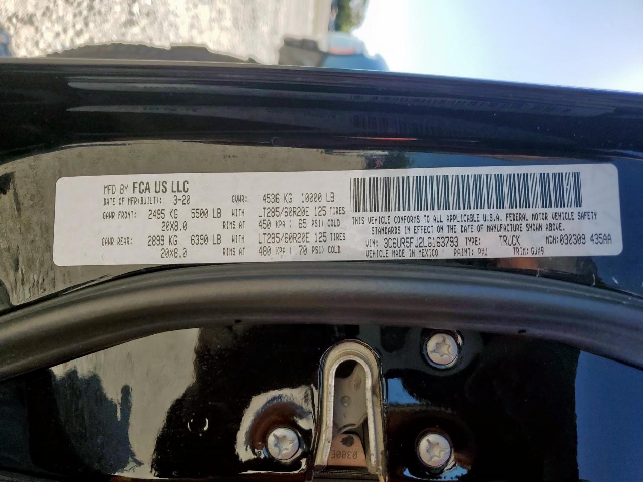 Ram 2500 Laramie Image 8