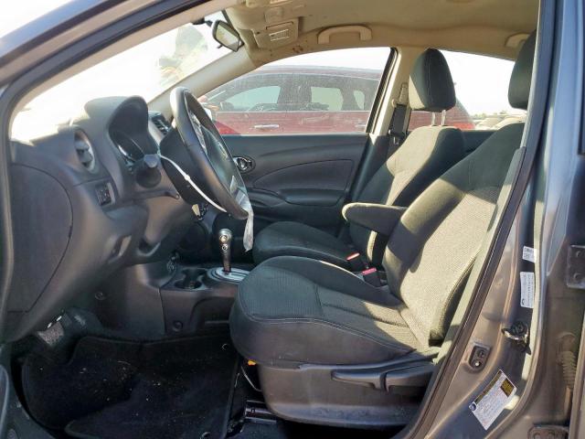 Nissan Versa S Image 10