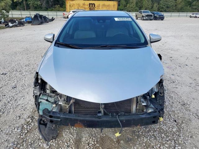 Toyota Corolla L Image 12