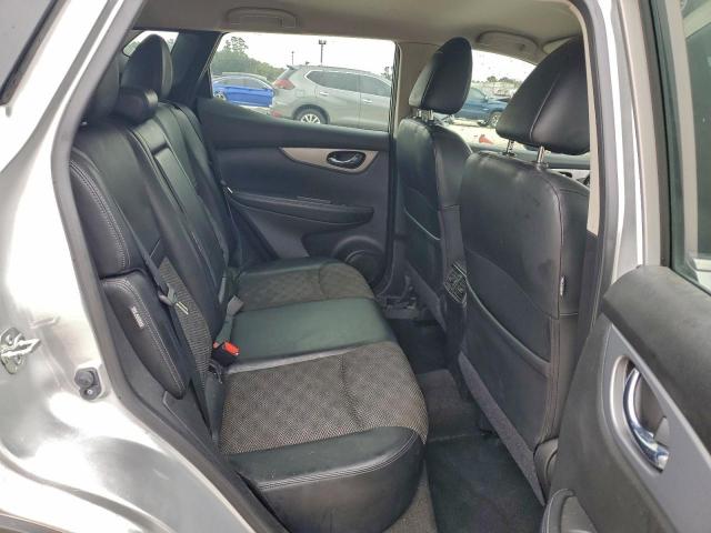 Nissan Rogue S Image 3