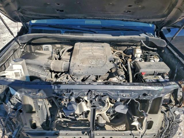 Toyota Tundra Crewmax Sr5 Image 13