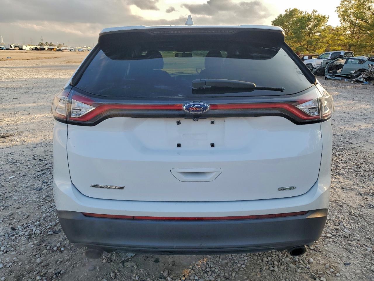 Ford Edge Se Image 13