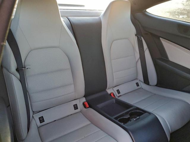 Mercedes-Benz C-Class 350 Image 6